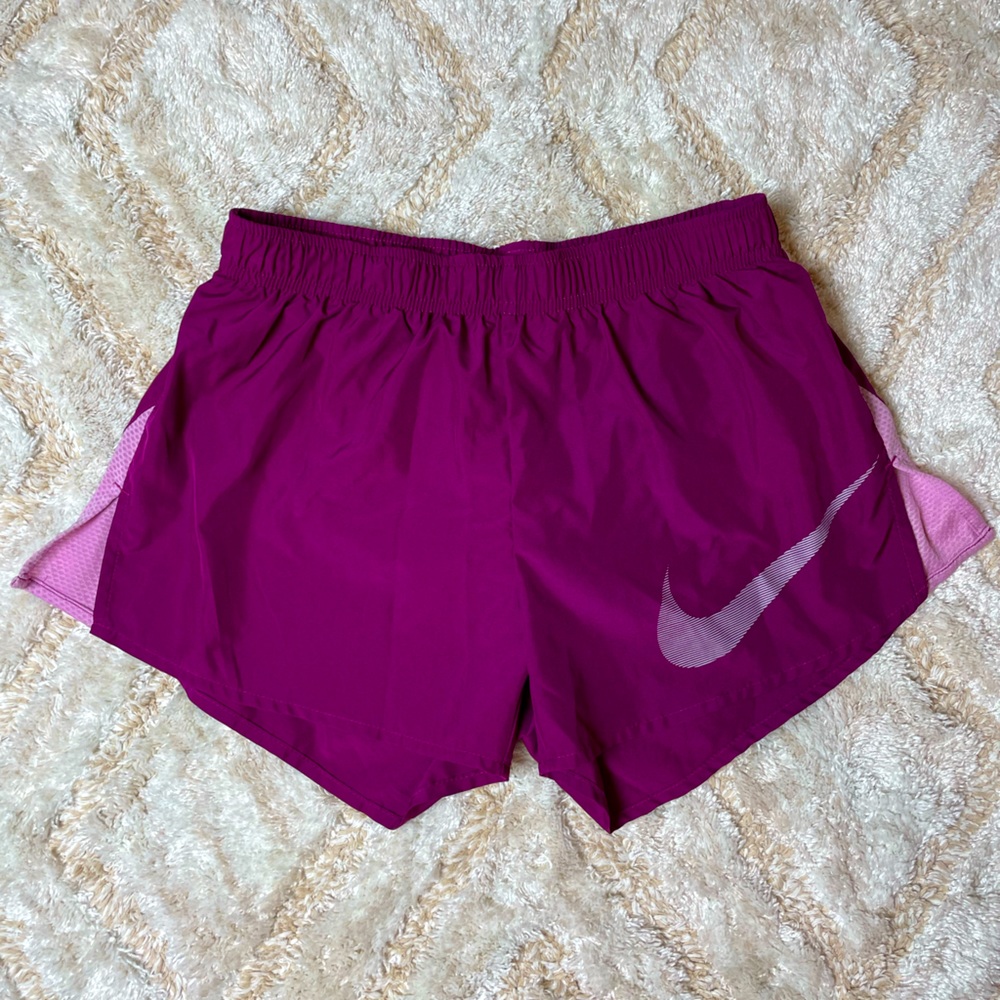 Like New Nike Dri-Fit Shorts - S